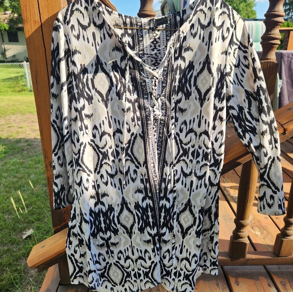 New Directions women's Blouse Size M - Picture 4 of 7